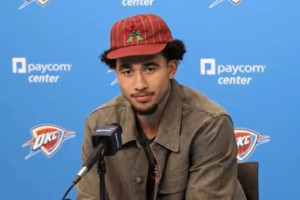 开云体育官网-麦凯恩赛后全文：期待季后赛，能和这些队友一起打球很特别