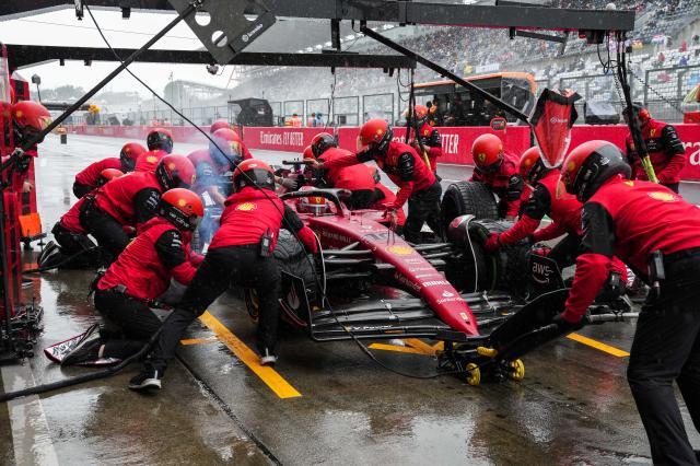 1670483589886019100.jpg 633fcf9af3e89d917eef8a2d.jpg